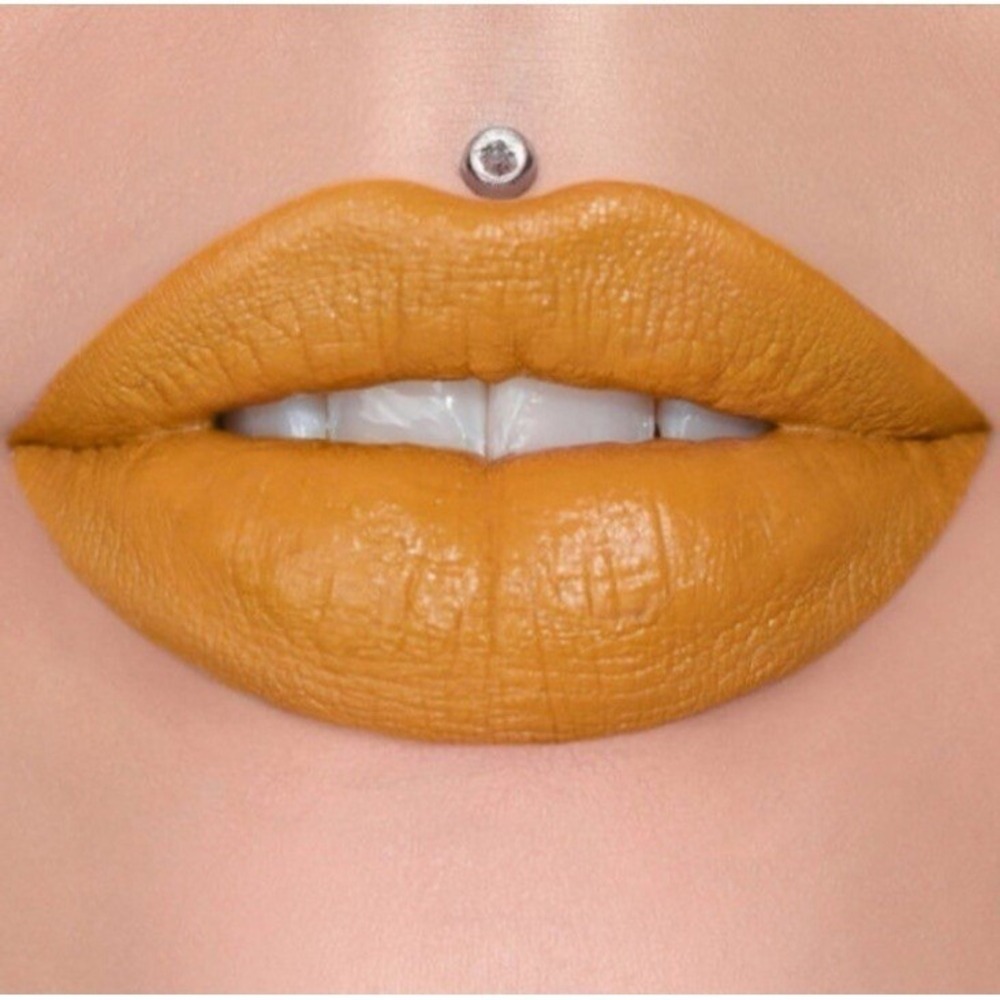 Jeffree Star Cosmetics Velvet Trap Lipstick Extending the Olive Branch NIB Disc.
